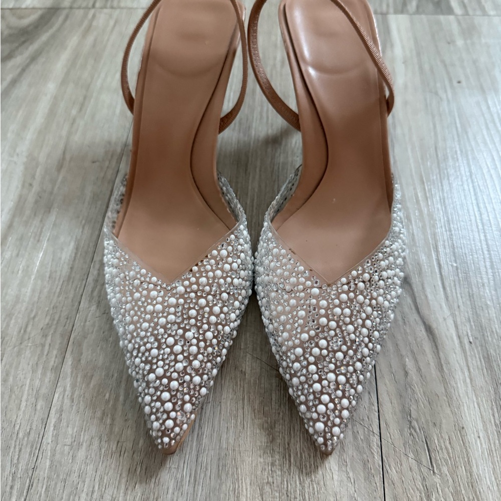 Zara Cream Heels with Slingback and Stiletto